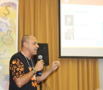 6. Homenagens (6)