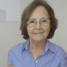 Maria Santana de Souza, 71 anos, aluna do Supera Londrina (PR)