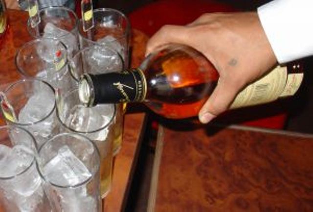 Bebidas alcoólicas diminuem a atividade neuronal GINÁSTICA CEREBRAL <BR/> Bebidas alcoólicas diminuem a atividade neuronal - Supera - Estimulação Cognitiva