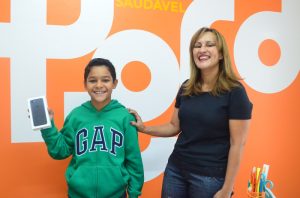 Emo&ccedil;&atilde;o na entrega do 3&ordm; Iphone da Campanha Acelere seu c&eacute;rebro - Supera - Estimula&ccedil;&atilde;o Cognitiva