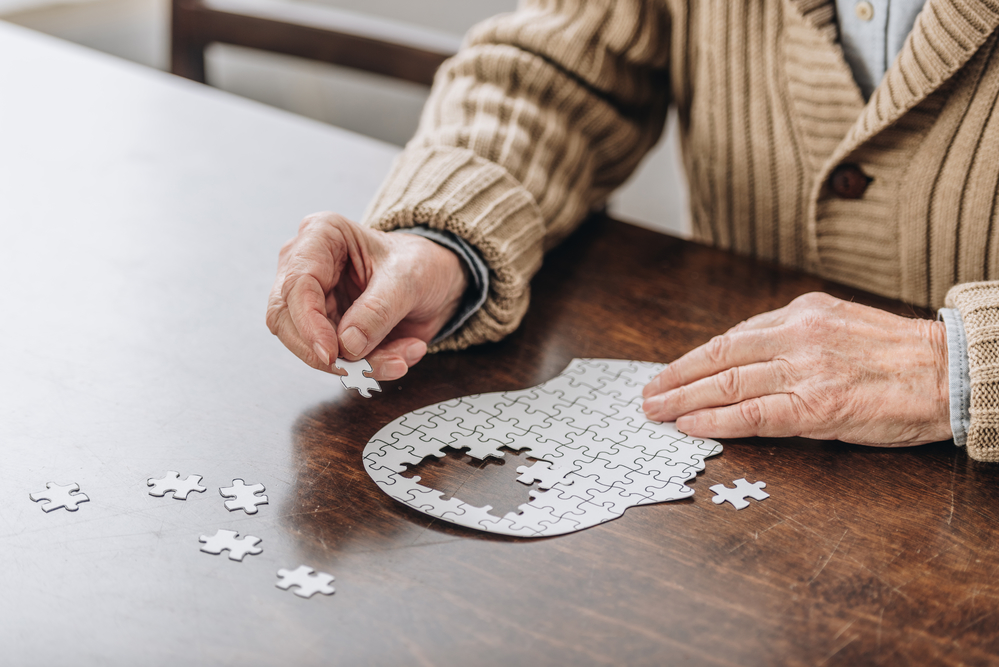 Mal de Alzheimer: prevenção com estimulação cognitiva