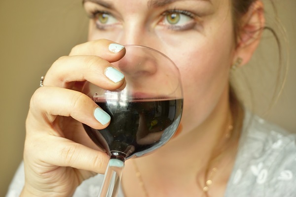 O uso do álcool, a pandemia de COVID-19 e a saúde mental - Supera - Estimulação Cognitiva
