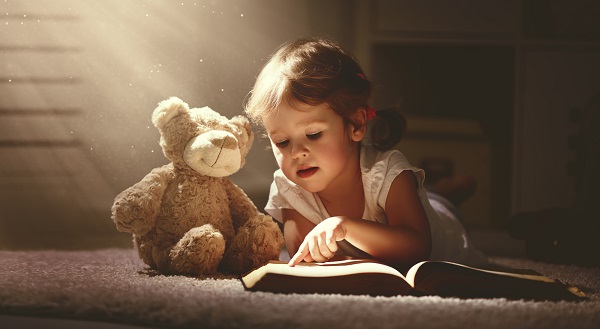 Dia Internacional do livro: O que acontece no seu cérebro quando você lê todos os dias? - Supera - Estimulação Cognitiva