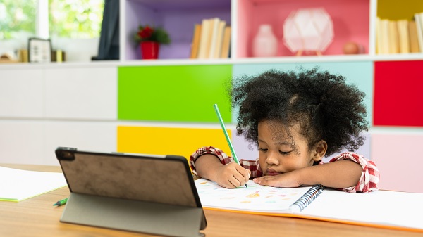 Como estimular o cérebro diminui o retrocesso escolar do seu filho na pandemia? - Supera - Estimulação Cognitiva