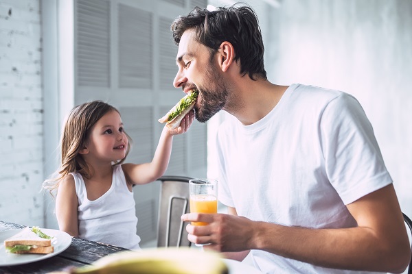 Mindful Eating: você está realmente comendo ou fazendo qualquer outra coisa enquanto come? - Supera - Estimulação Cognitiva