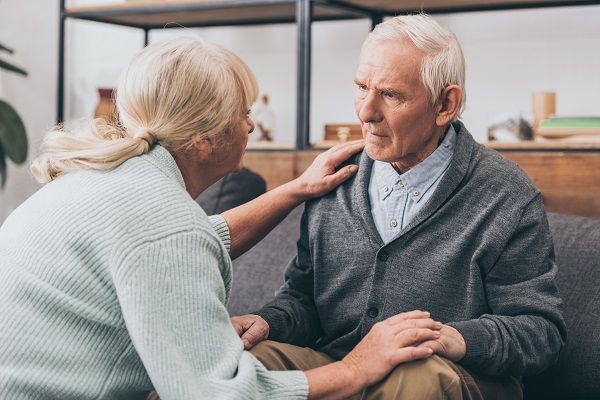 Por que pessoas com Alzheimer tem 3 vezes mais chance de morrer de COVID-19? – E o que você pode fazer agora! - Supera - Estimulação Cognitiva