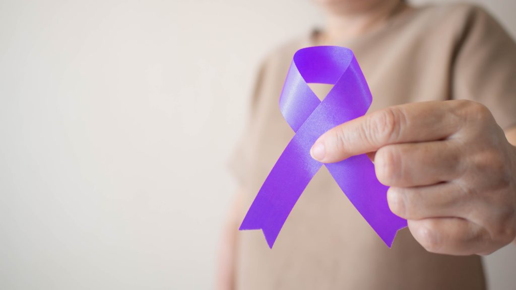 Setembro Roxo: entenda os impactos da doença de Alzheimer no cérebro - Supera - Estimulação Cognitiva