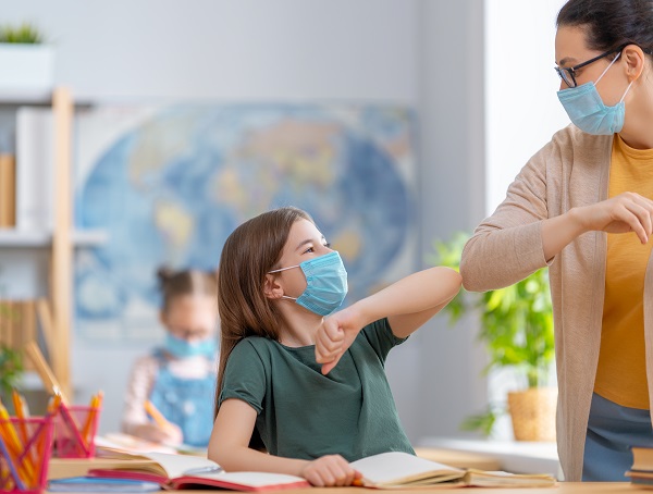 Volta às aulas presenciais: como ajudar as crianças a recuperar o interesse pela escola - Supera - Estimulação Cognitiva