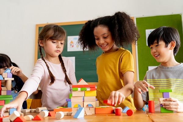 Educação Maker: colocando a mão na massa! - Supera - Estimulação Cognitiva