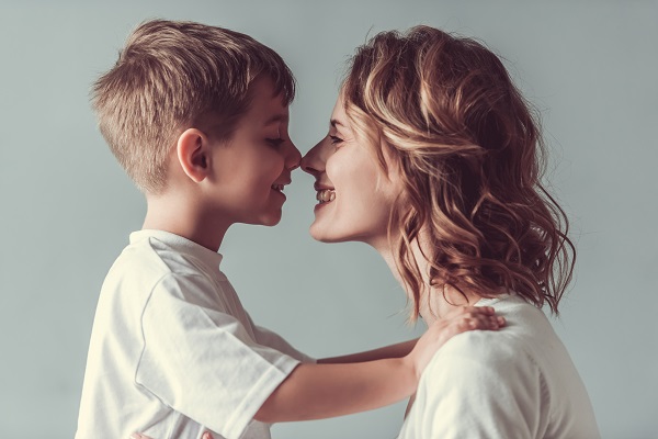 Amor de mãe: Como este sentimento movimenta o seu cérebro