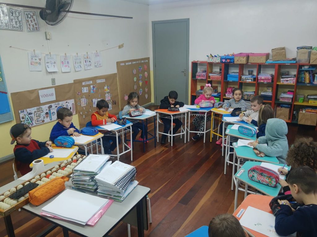 Supera doa apostilas para crianças