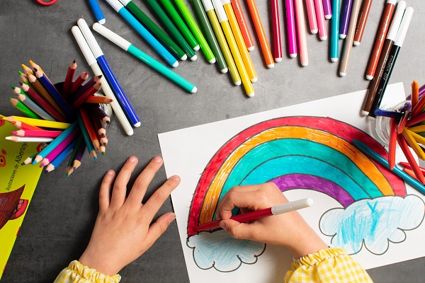 Cérebro e o desenho infantil: entenda a importância deste estímulo - Supera - Estimulação Cognitiva