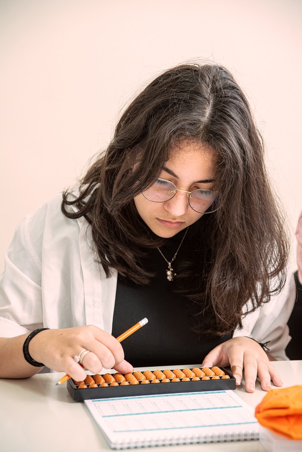 benefícios de exercitar o cérebro